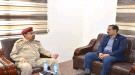 رئيس تنفيذية انتقالي حضرموت يلتقي رئيس مركز العمليات المشتركة بالمحافظة ...